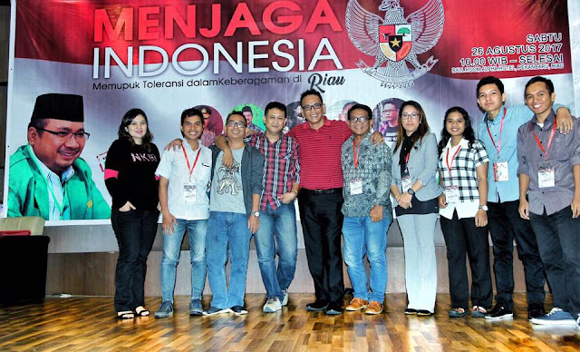 Menjaga Indonesia Kongkow Bareng Gus Yaqut